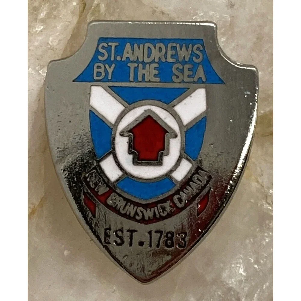 Vintage St Andrews By The Sea New Brunswick CA Enamel State Pin Travel Souvenir